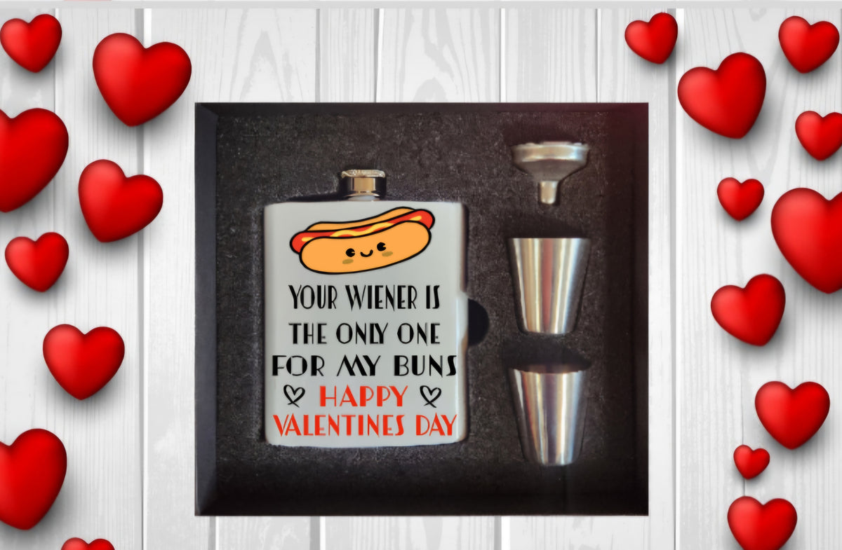 Your Weiner Flask Set